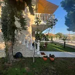 Case de vacanță Sea&sun Retreat Vrasná