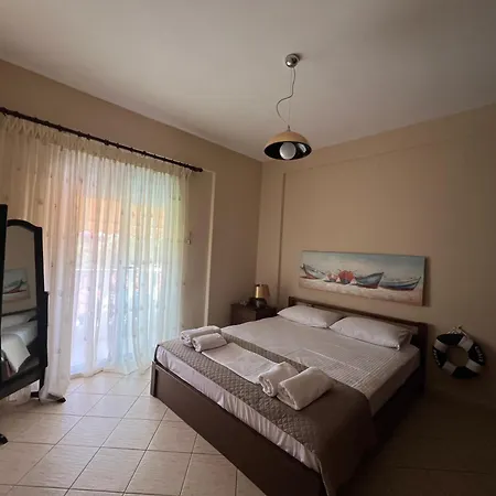 بيت للعطل Sea & Sun Retreat Vrasná