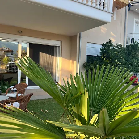 Sea & Sun Retreat Vakantiehuis Vrasná